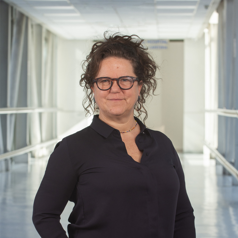 Dra. Alejandra Vives Vergara