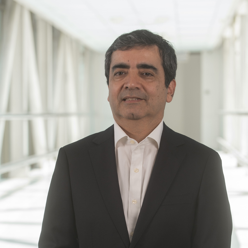 Dr. Fernando Poblete Arrue